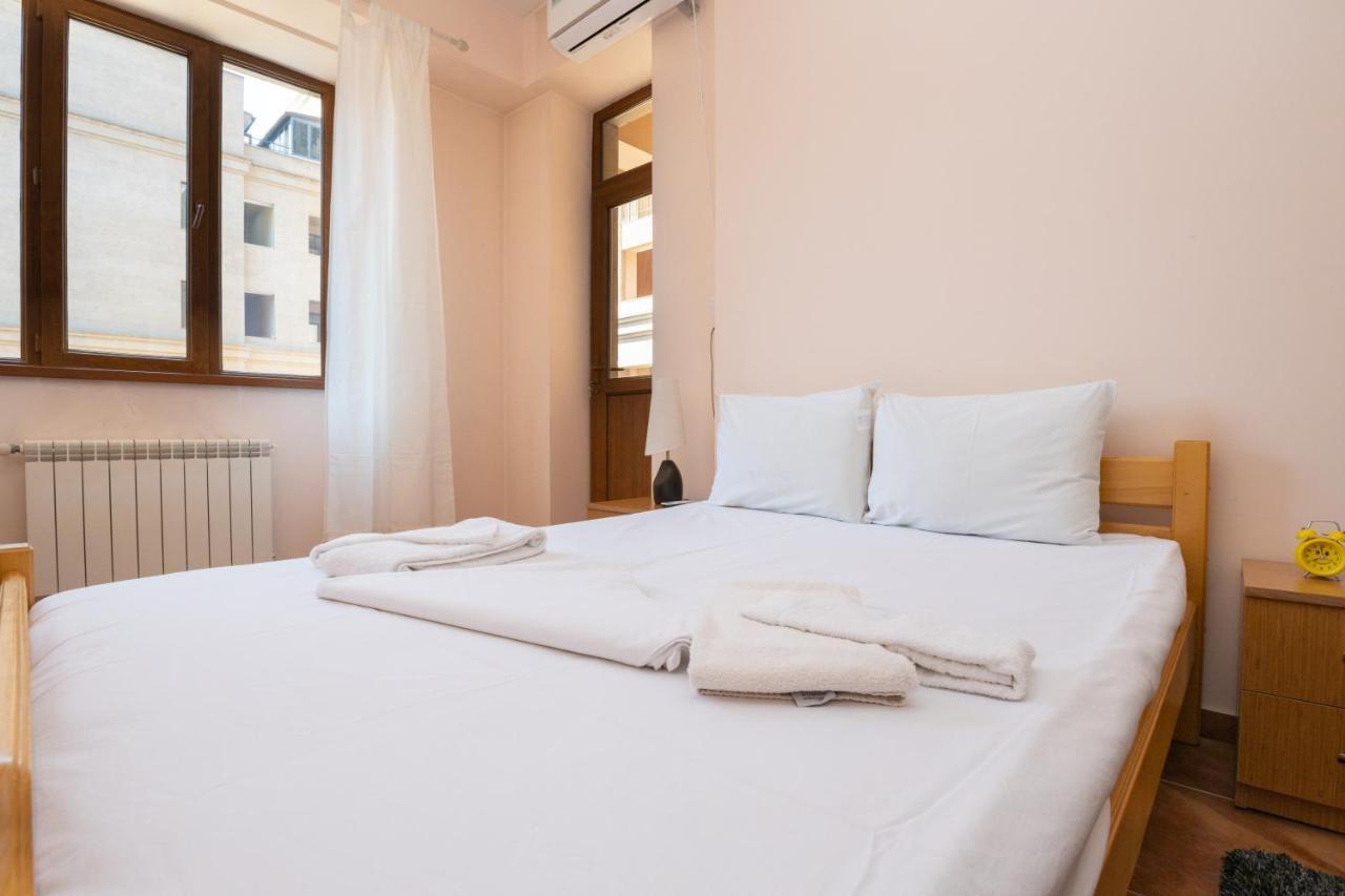 Stay Inn Apartments On Amiryan 4-6 Erevan Esterno foto