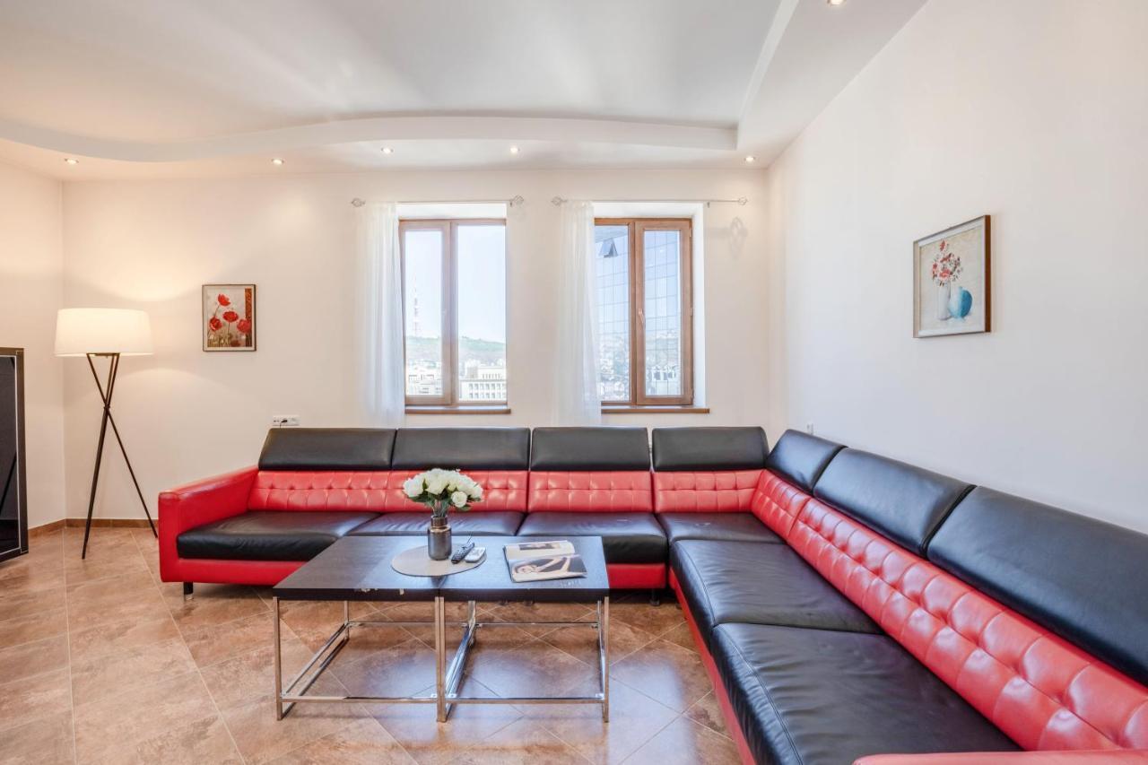 Stay Inn Apartments On Amiryan 4-6 Erevan Esterno foto