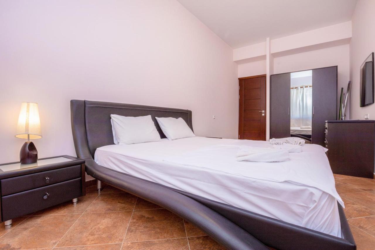 Stay Inn Apartments On Amiryan 4-6 Erevan Esterno foto